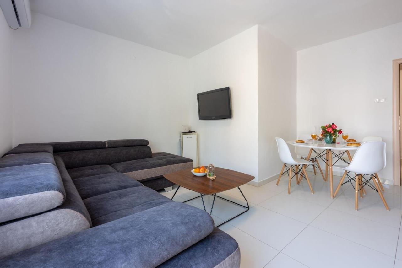 Apartment Robert Crikvenica Kültér fotó